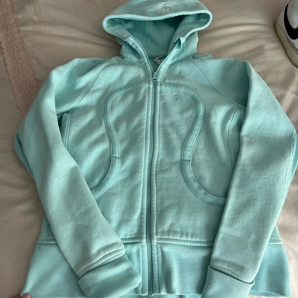 Lululemon Scuba!